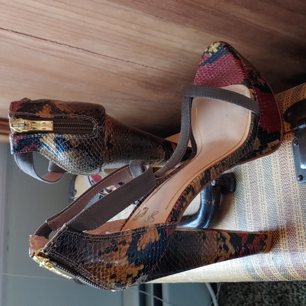 NEW Colin Stuart Python T-Strap Platforms - Picture 5 of 13